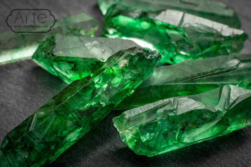 Emerald Stone - ارتباط سنگ قیمتی با فنگ شویی؛ سنگ‌های قیمتی با فنگ شویی چه ارتباطی دارند؟