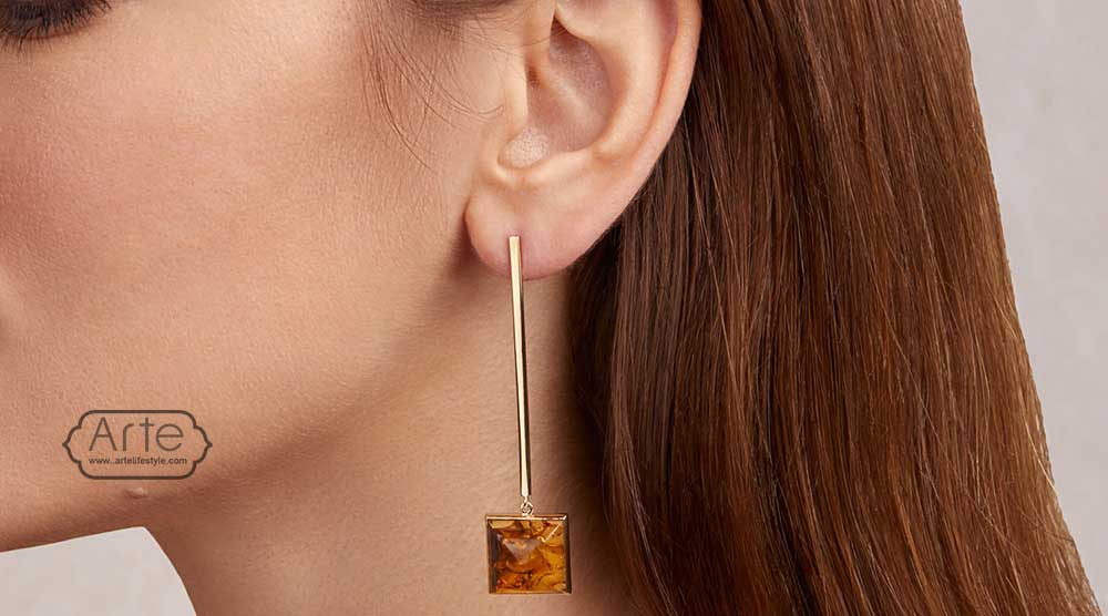 String earrings1 - اصطلاحات انواع زیورآلات (انواع گوشواره)
